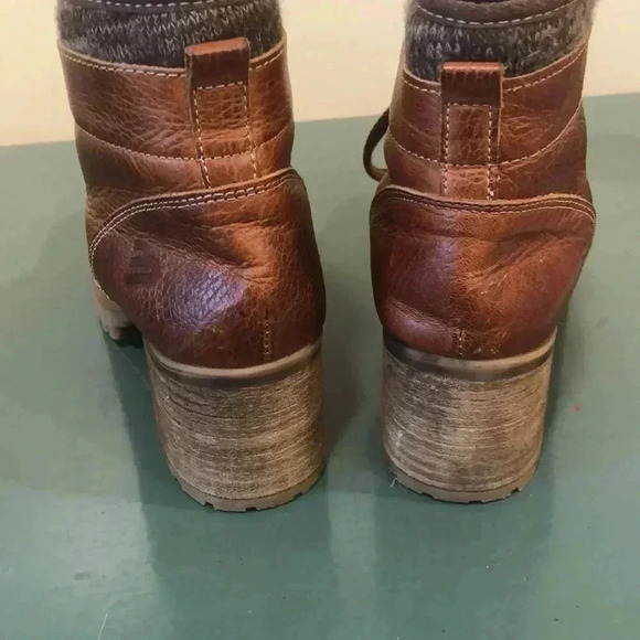 Bull Boxer Carmen leather lace up boots with block heel. - Picture 5 of 11